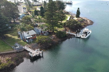 Waterfront Cottages with Holiday Jervis Bay