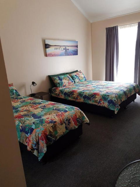 Wentworth Central Motor Inn - Holiday Jervis Bay 1