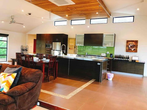 Yarra Valley Badgers Brook Winery 2 - Holiday Jervis Bay 0