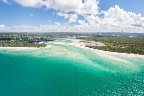 Deluxe Seaplane Tour Noosa To Glasshouse Adventure For 2 With Photobook - Holiday Jervis Bay 0