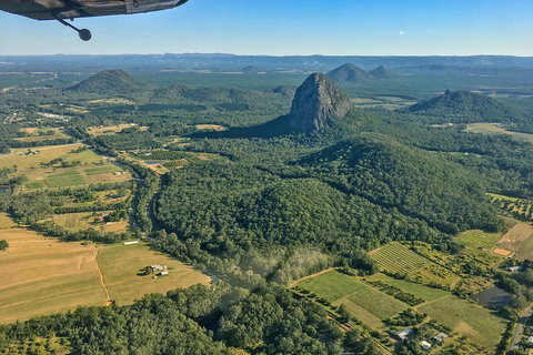 Deluxe Seaplane Tour Noosa To Glasshouse Adventure For 2 With Photobook - Holiday Jervis Bay 4