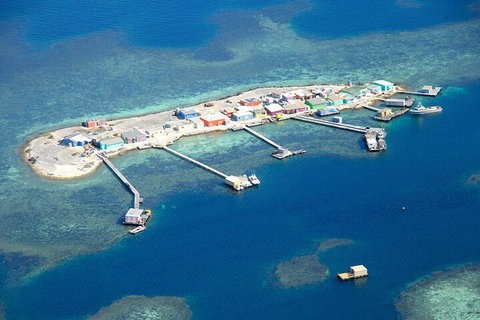 Shipwreck Special Full Day Tour Of The Abrolhos Islands - Holiday Jervis Bay 5