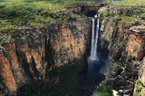 7 Days Darwin, Kakadu National Park, Katherine Gorge Touring Package - Holiday Jervis Bay 0