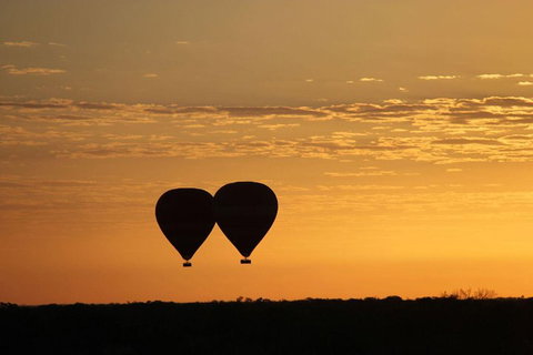 Early Morning Ballooning In Alice Springs - Holiday Jervis Bay 2