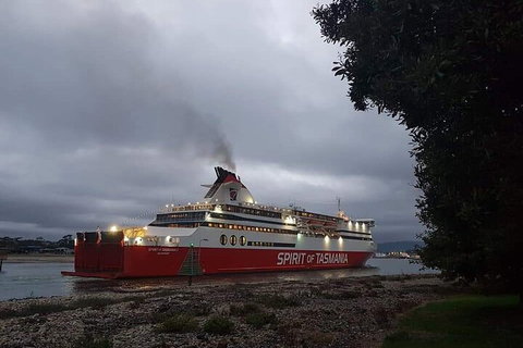 Tamar Valley Food And Wine Day Trip From Devonport, Ulverstone Or Burnie - Holiday Jervis Bay 2