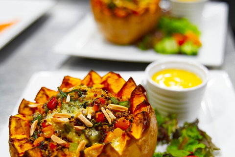 Spirit Of Melbourne Dinner Cruise - Holiday Jervis Bay 2