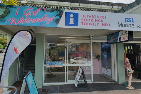 Reef And Island Scenic Flight From Airlie Beach - Holiday Jervis Bay 2