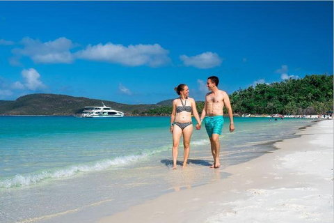 Whitehaven Beach Half-Day Cruises - Holiday Jervis Bay 3