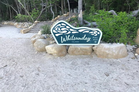 2 Night Small Group Whitsundays Sailing Adventure Aboard Mandrake - Holiday Jervis Bay 1