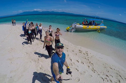 Ocean Safari Great Barrier Reef Experience In Cape Tribulation - Holiday Jervis Bay 5