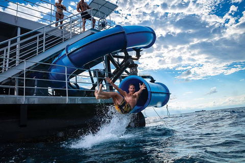 Outer Reef Pontoon Experience From Cairns - Holiday Jervis Bay 3
