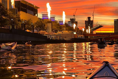 Melbourne Sunset Kayaking Experience With Dinner - Holiday Jervis Bay 4