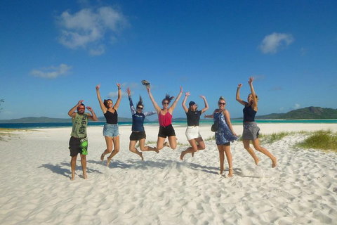 2-Day Whitsundays Sailing Adventure: Summertime - Holiday Jervis Bay 2