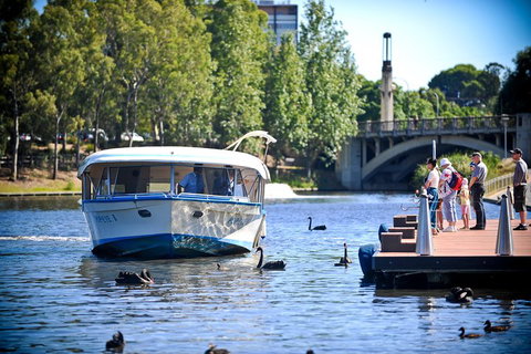 Torrens River Cruise In Adelaide - Holiday Jervis Bay 5