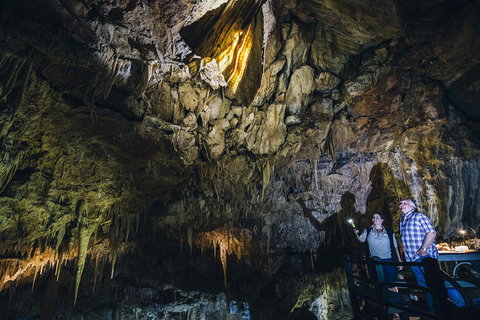 Ngilgi Cave Semi-guided Tour - Holiday Jervis Bay 0