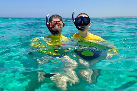 Lagoon Explorer - Ningaloo Reef Full-Day Kayaking And Snorkeling Adventure - Holiday Jervis Bay 4