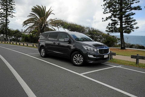 LGBT+ Friendly 12-Hour Great Ocean Road Private Tour - Holiday Jervis Bay 1