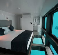 2 Day Great Barrier Reef Reefsuites Experience - Holiday Jervis Bay