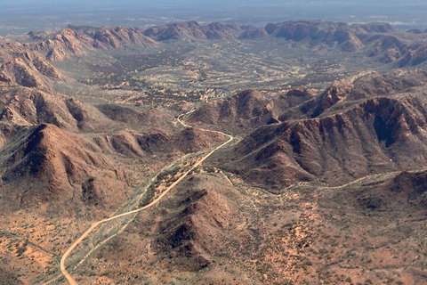 Scenic Flight: Gosses Bluff - Holiday Jervis Bay 3